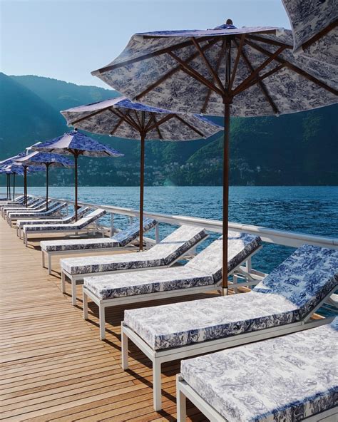 Dior’s Lake Como pop.